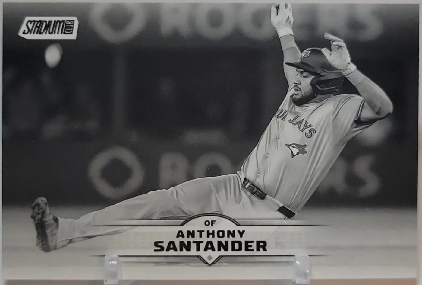 Anthony Santander #143