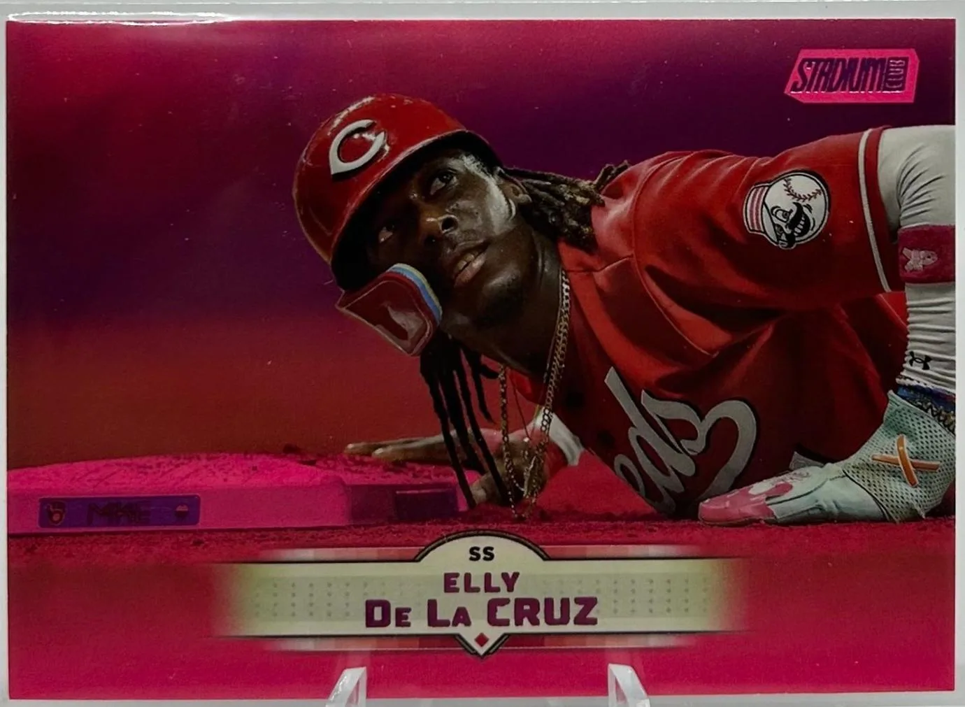Elly De La Cruz #16