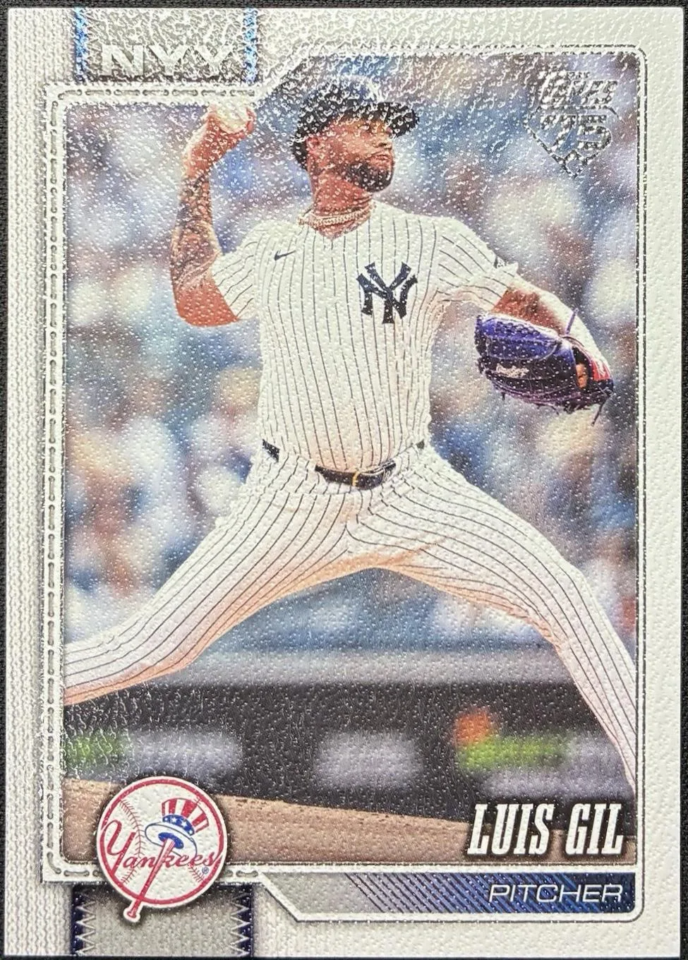 Luis Gil #594