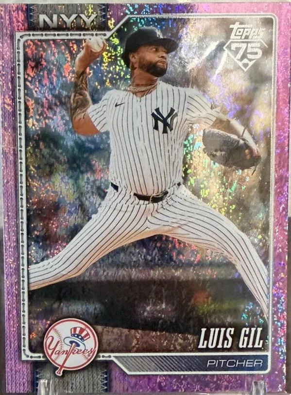Luis Gil #594